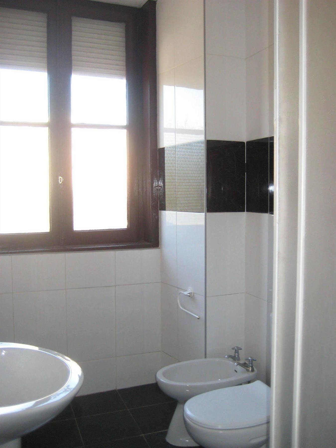 Hostel Avenida קוימברה מראה חיצוני תמונה